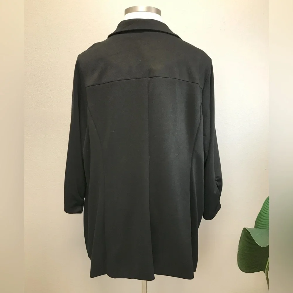 Torrid Single Button Black Blazer - New! - Size 30 (6) - Picture 4 of 5